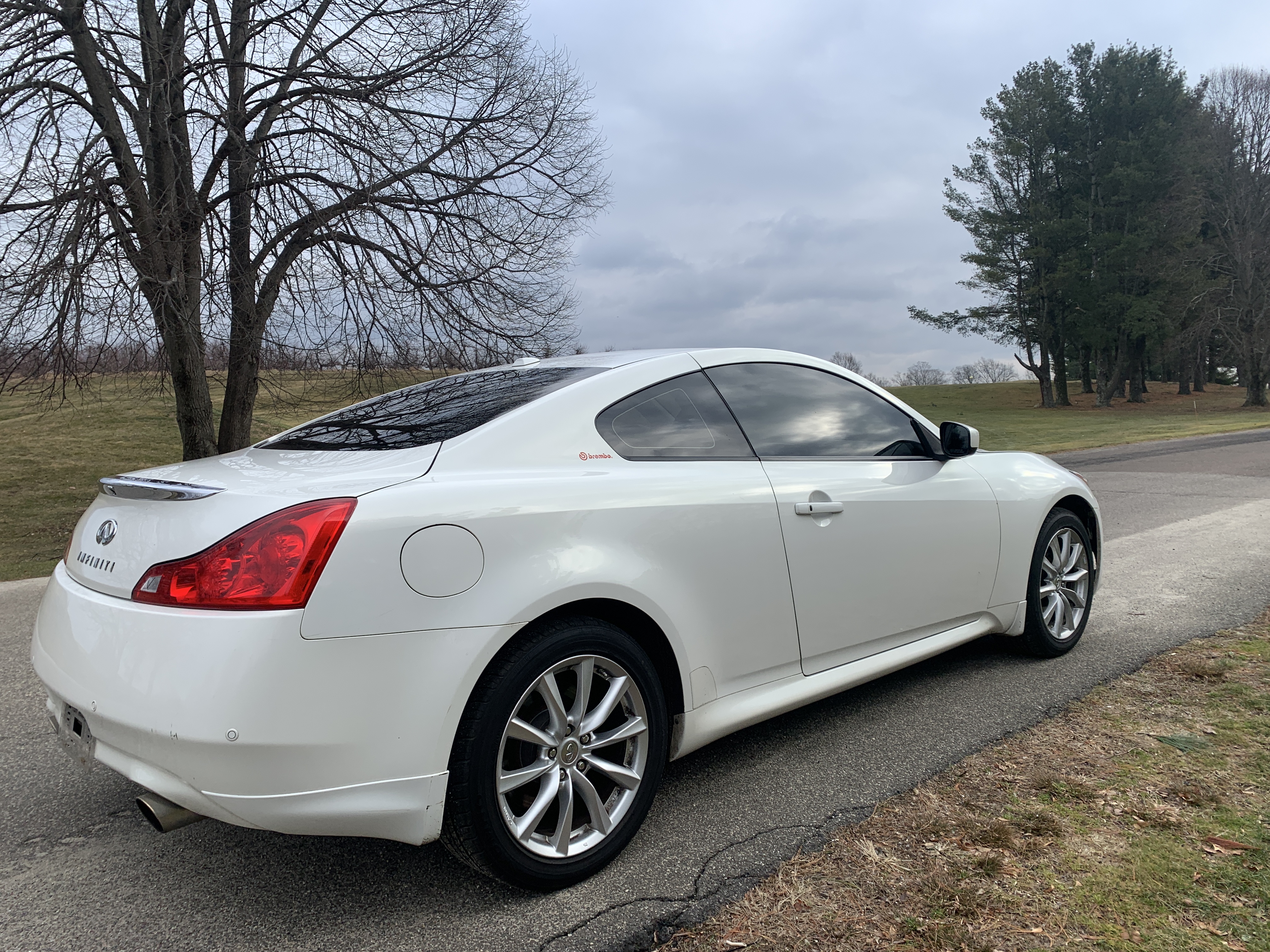 2014 Infiniti Coupe Q60 3.7 AWD 133K 330HP LOADED Excellent Condition SPORT TRIM -  Modern Tech - Serious VQ Power — photo 7
